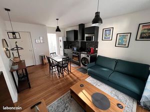 F2 de 34 m2 meublé où commodité rencontre charme et confort