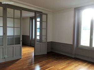 Raon centre superbe appartement F5 127m2 avec garage et cave