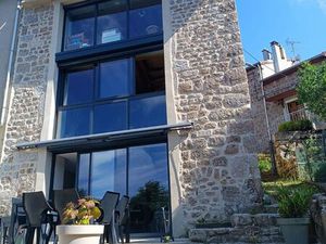 ? Maison en pleine campagne avec vue imprenable – 120 M²