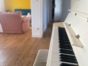 Appt T3 meuble dans maison grand jardin