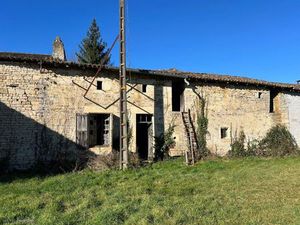 Vente maison 2 pièces 72 m² Villefagnan (16240)