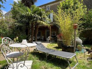 Vente maison 7 pièces 214 m² Brettes (16240)
