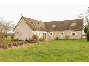 LIEUX UNIQUES ® x PROPRIÉTÉS PRIVÉES PROPOSE TRES BELLE PROPRIÉTÉ 160 M² SUR 4500 M²