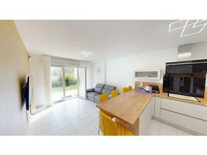 LE MUY   RARE : 3 PIÈCES RÉCENT AVEC TERRASSE  GRAND JARDIN & 3 PARKINGS !