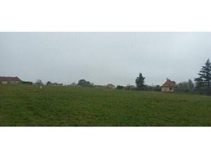 Terrain à bâtir à Saint-Géry (24400)