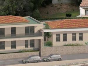 Vente commerce 33 m² Bastelicaccia (20129)