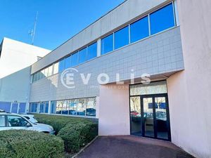 A VENDRE - Bureaux de 300 m² - GRIGNY (91)