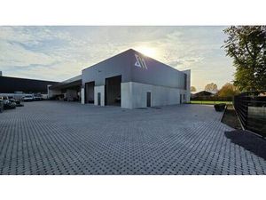 Moderne nieuwbouw bedrijfshal (320m²) te BREE