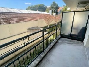 Location Appartement 2 pièces 42m² POMPONNE 77400