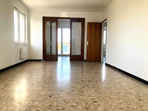 Location appartement 3 pièces  82.00m²  Saint