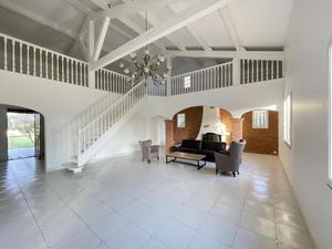 ** Charmante villa de Type 8 de 250m2 à Castelmaurou**