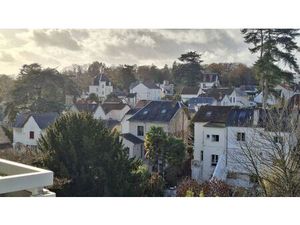 Vente appartement 2 pièces 49 m² Saint-Cyr-sur-Loire (37540)