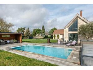 PROCHE FONTAINEBLEAU - PROPRIÉTÉ D'ARCHITECTE STYLE