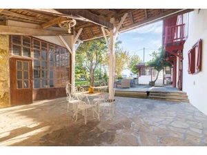 Vente maison 5 pièces 189m2 La Bastide-Clairence 64240 - 725000 € - Surface Privée