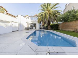 Vente maison 5 pièces 130m2 Pau 64000 - 498000 € - Surface Privée