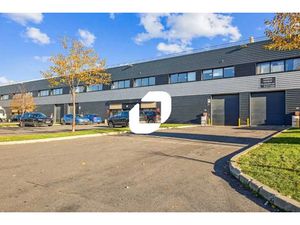 A LOUER  VISIBILITE SUR A86