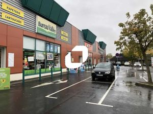 Location Commerce L Isle Adam 95290