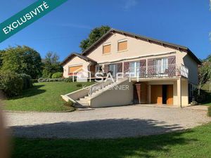 Vente maison 7 pièces 175 m² Montain (39210)