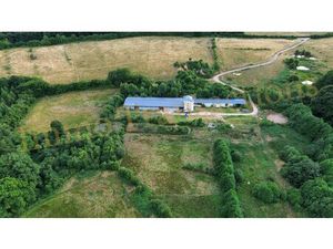 Propriété isolée sur près de 40 Ha