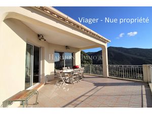 Villa en viager avec une belle vue mer panoramique.