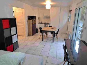 Location appartement 1 pièce 30 m² à Nantes (44000)