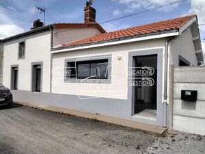 Location maison 3 pièces 75 m² à Beaupréau-en-Mauges (49600)