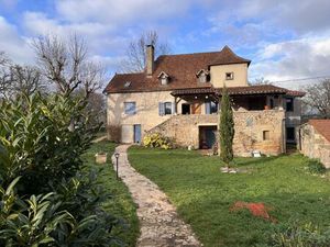 Vente maison 6 pièces 180 m² Cambes (46100)