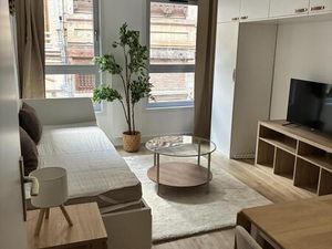 Location appartement 1 pièce 21 m² à Lille (59800)