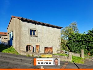 Vente maison 4 pièces 156 m² Saint-Genès-Champanelle (63122)
