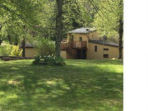 Ensemble de gîtes au sein d'un complexe touristique