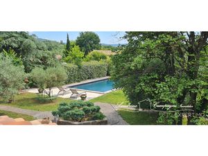 VILLA DE CHARME superbement rénovée