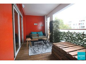 Appartement Cenon 2 pièces avec loggia et 2 parkings