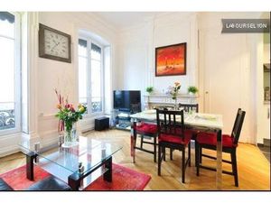 Location appartement 3 pièces 55 m² à Lyon 2 (69002)