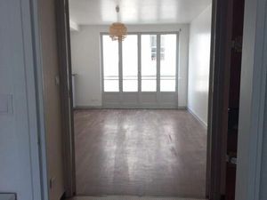 Location appartement 3 pièces 67 m² à Villeurbanne (69100)