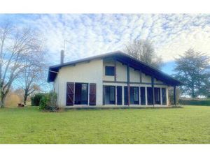 Maison Amou m² T-6 à vendre  239 000 €