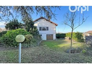 Maison Savigneux 130 m² T-6 à vendre  289 000 €