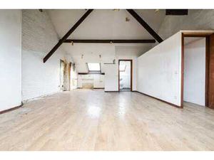 STUDIO A RENOVER - TOP LOCALISATION - TOP INVESTISSEMENT !