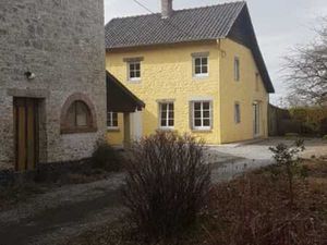 A LOUER - CHARMANTE MAISON VILLAGEOISE