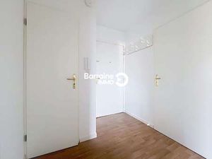 Location Appartement 2 pièces à Quimperlé (29300) : à louer 2 pièces / 44m² Quimperlé