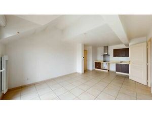 Vente appartement 2 pièces 42 m² Pontault-Combault (77340)