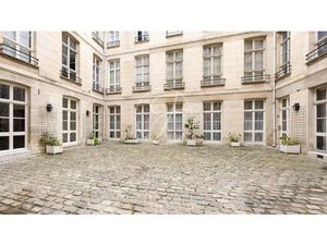 Paris 1er - THÉÂTRE DU CHÂTELET - Appartement à vendre - 2 pièces - 59 56m² Carrez - 1 cha