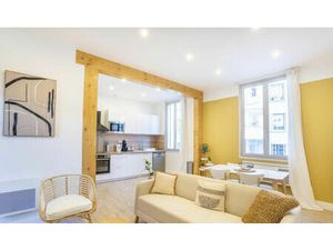 Location appartement 4 pièces 69 m² à Marseille 6 (13006)