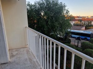 A LOUER T3 - PARKING ET CAVE