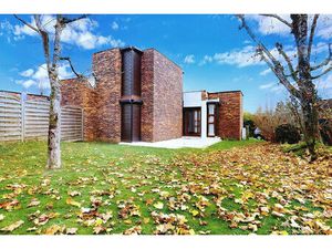 Vente maison 6 pièces  121.00m²  Roissy