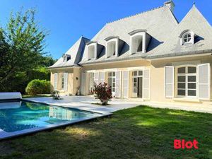 Vente Maison Piscine à Vern-sur-Seiche (35770) : à vendre Piscine / 298m² Vern-sur-Seiche