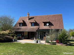 Pavillon 7 pièces 176 m²