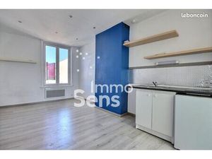 Studio 1 pièce 19 m²