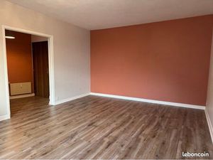 Grand T2 proche cathédrale Rodez