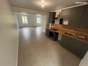 Maison de village Saint Forgeux