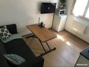 Appartement 2 pièces - Arles Trinquetaille